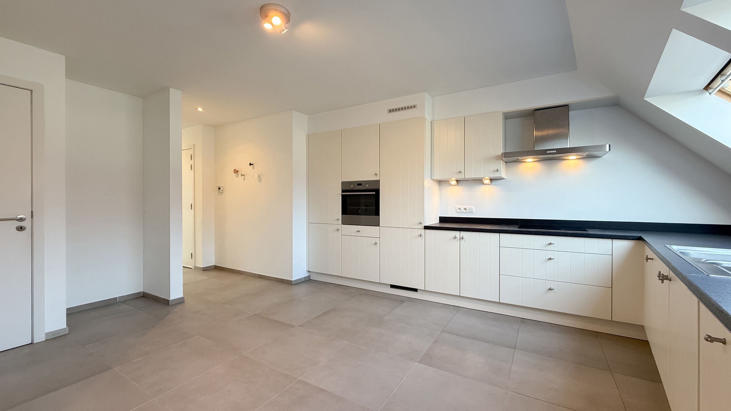 Licht en modern duplexappartement met zuidgericht terras... foto 10