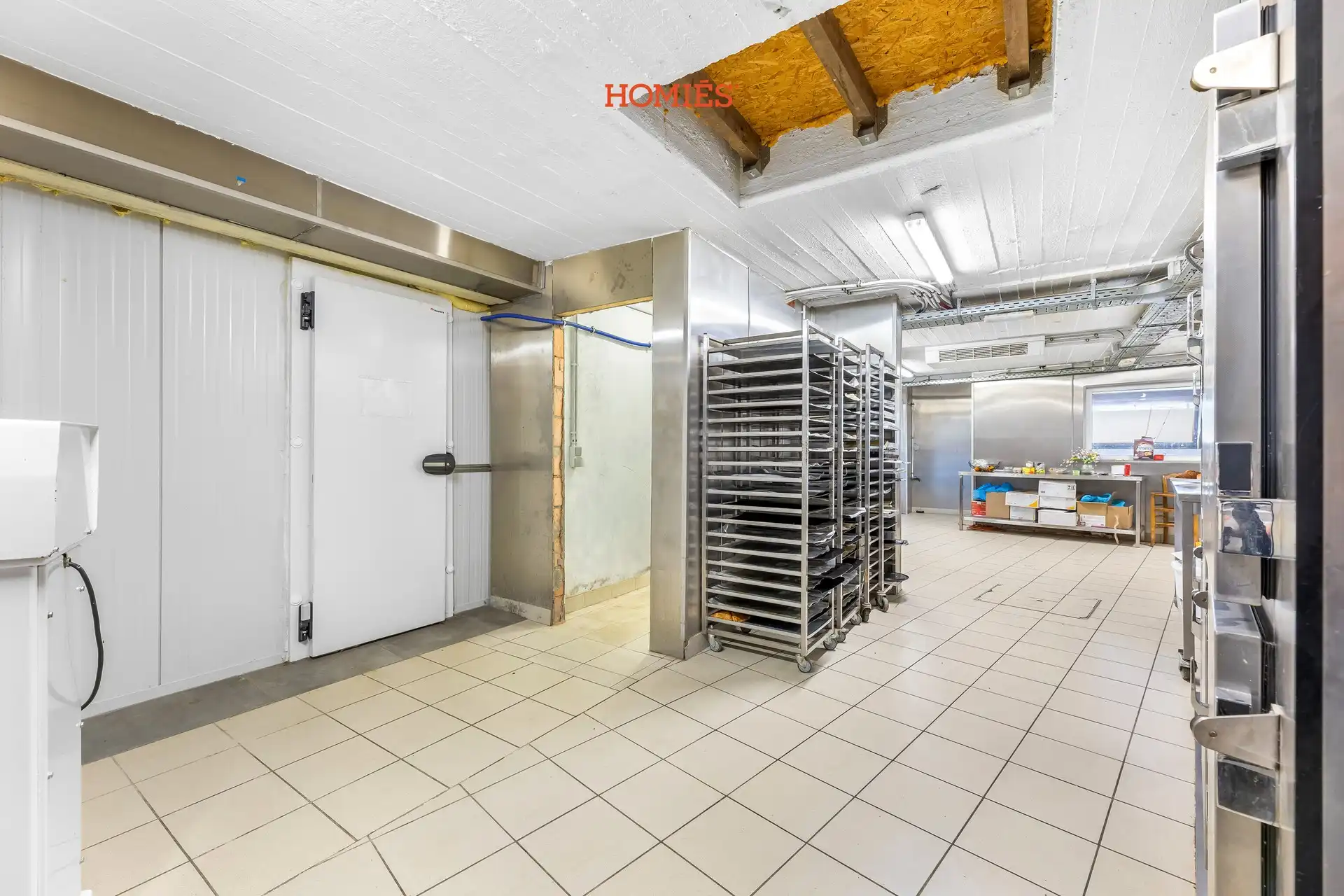 Volledig uitgeruste handelsruimte op strategische locatie foto 16