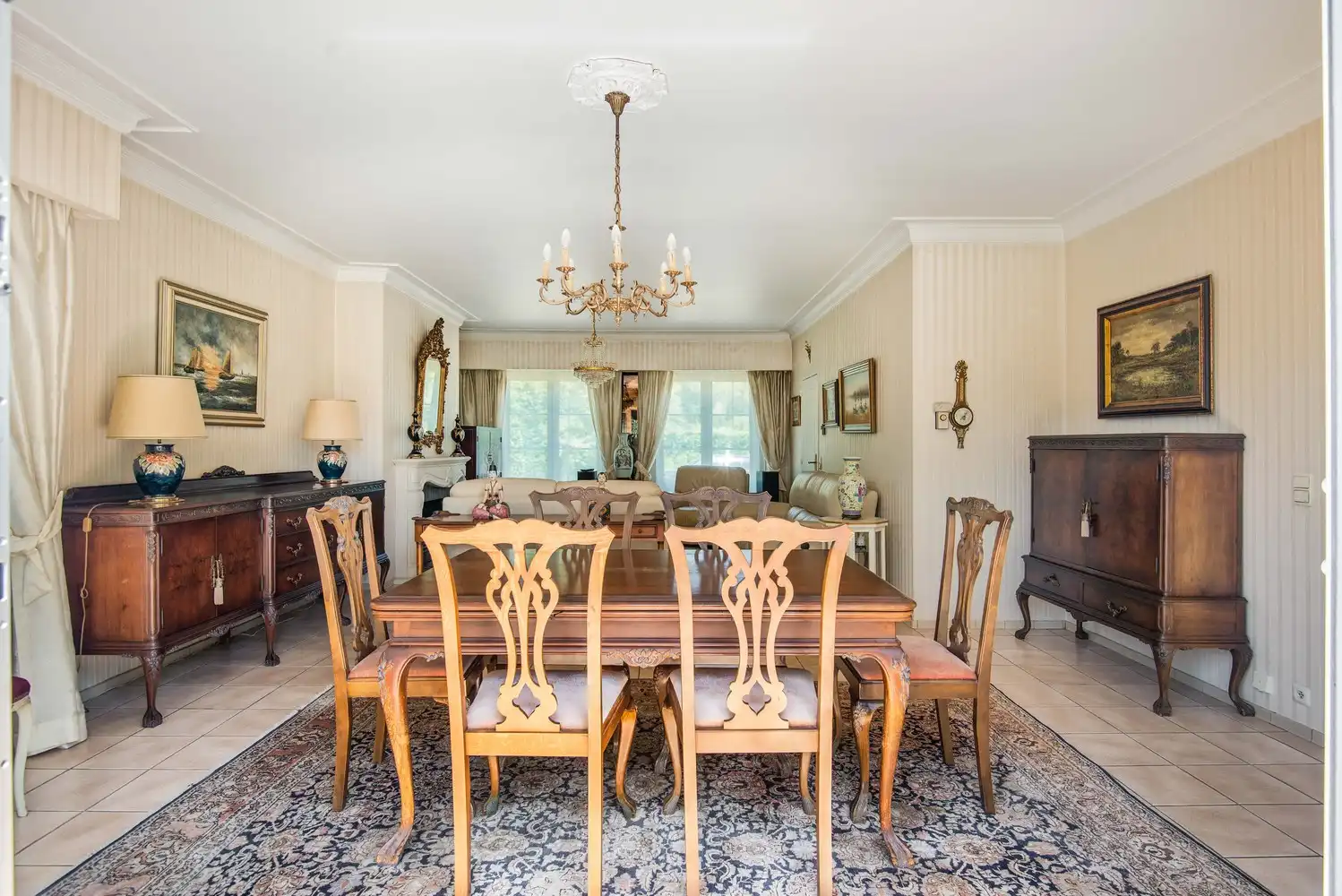 Charmante villa met 4 slaapkamers op toplocatie in Wommelgem! foto 12