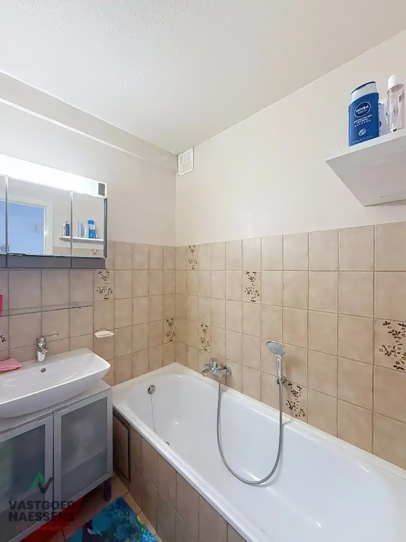 OP TE FRISSEN 2 SLPK APP - RUIM TERRAS - ZIJDELINGS ZEEZICHT foto 8