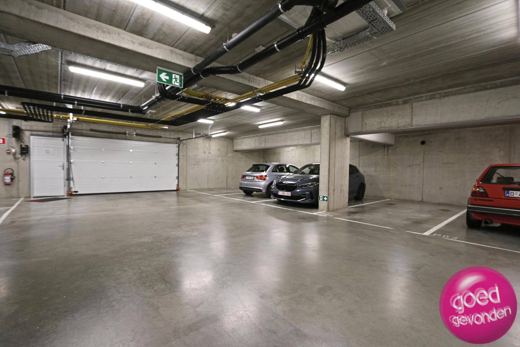 App 2 slk - terras - kelder - parking - energiezuinig foto 15