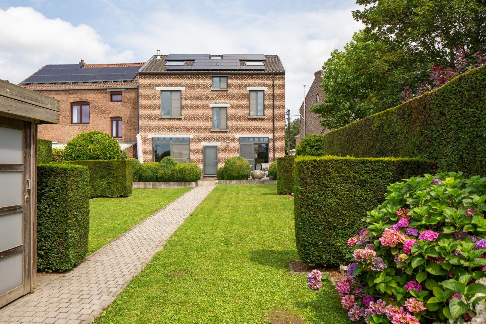 Statige herenwoning op verkeerstechnische toplocatie foto 16