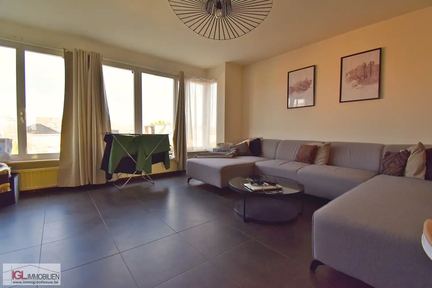 Appartement 3de verdiep met 2 kamers foto 2