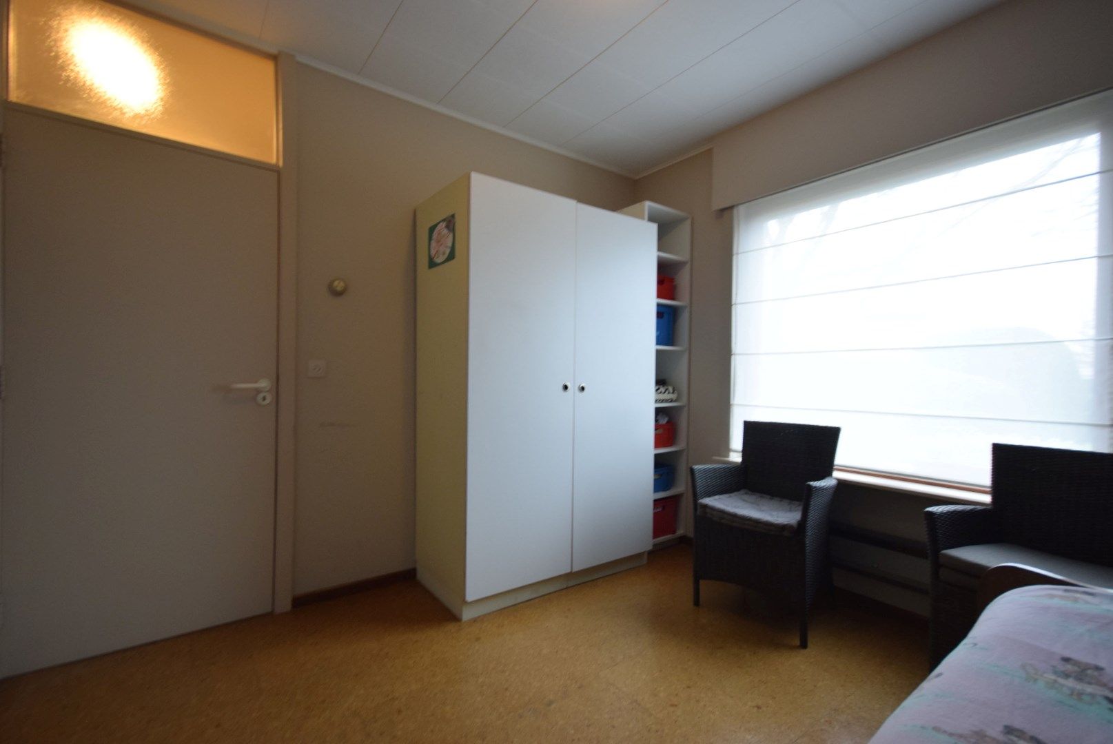 CHARMANTE BUNGALOW MET RUIME TUIN EN BIJGEBOUWEN IN ROESELARE foto 16