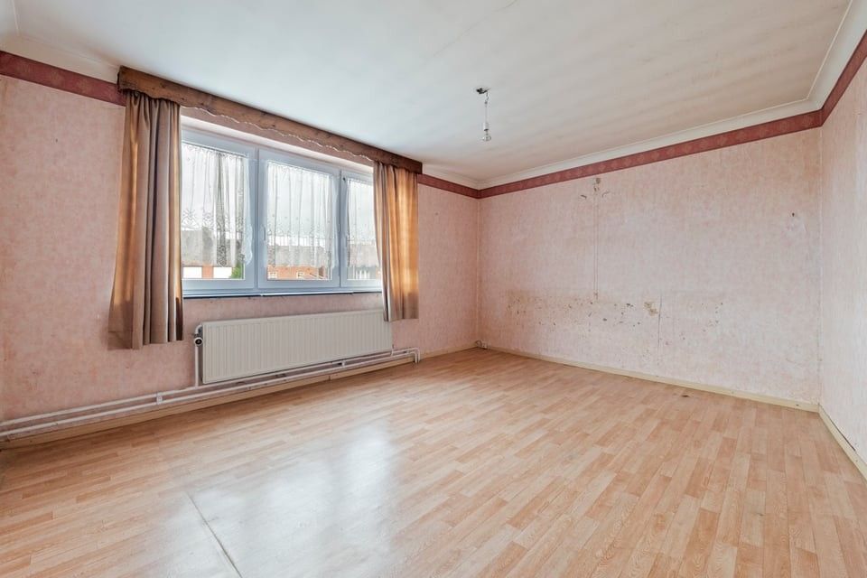 TE RENOVEREN WONING MET TUIN IN HEERS foto 17