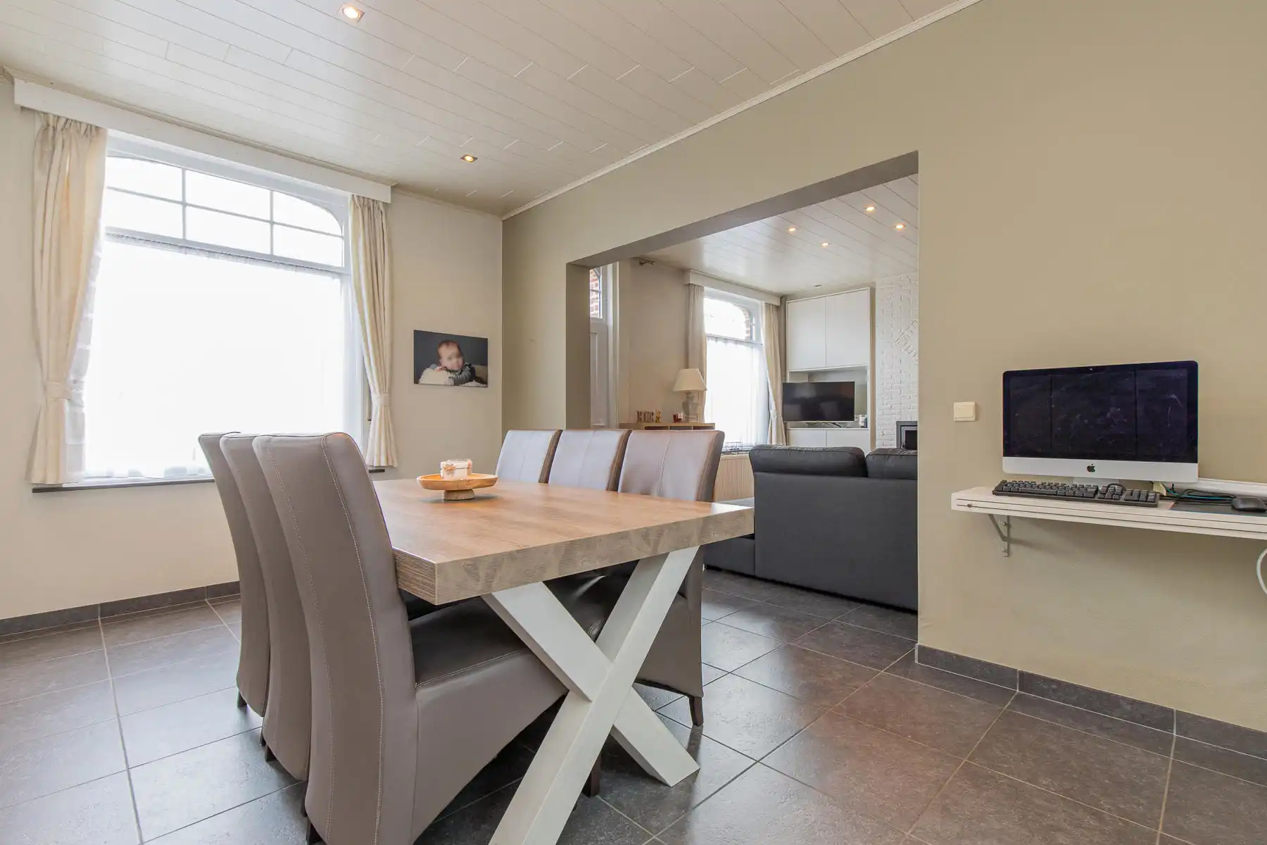 BORSBEKE - Gerenoveerde woning met garage en tuin. foto 3