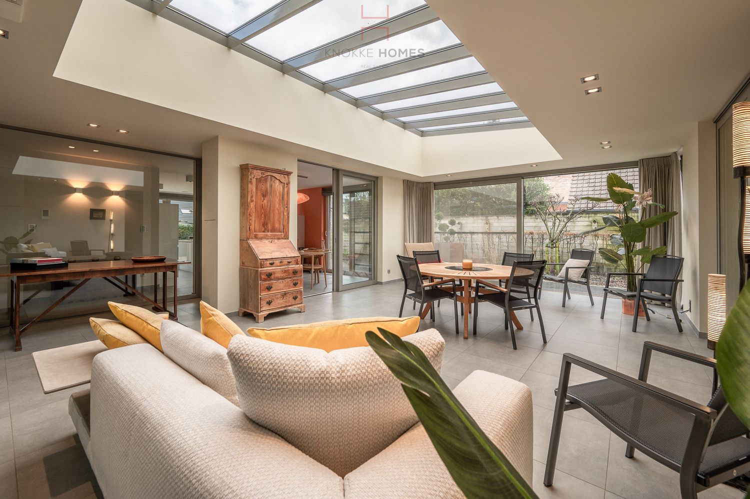 Bijzonder ruime en zeer rustig gelegen villa in Damme-Sijsele foto 18