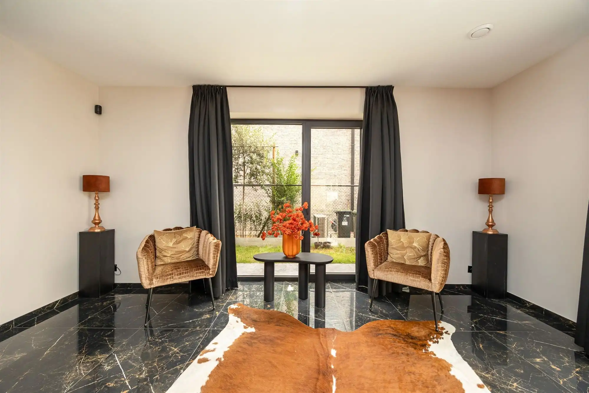 Moderne villa met 5 slaapkamers, ruime tuin en garage  foto 7