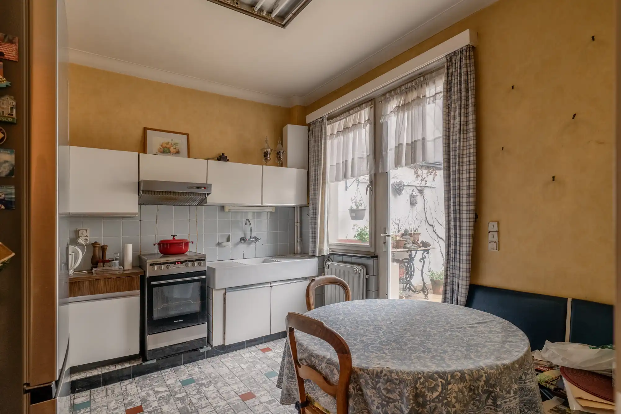 Woning waarbij je (na renovatie) alleen nog maar ‘achter de geraniums wilt zitten’ foto 5