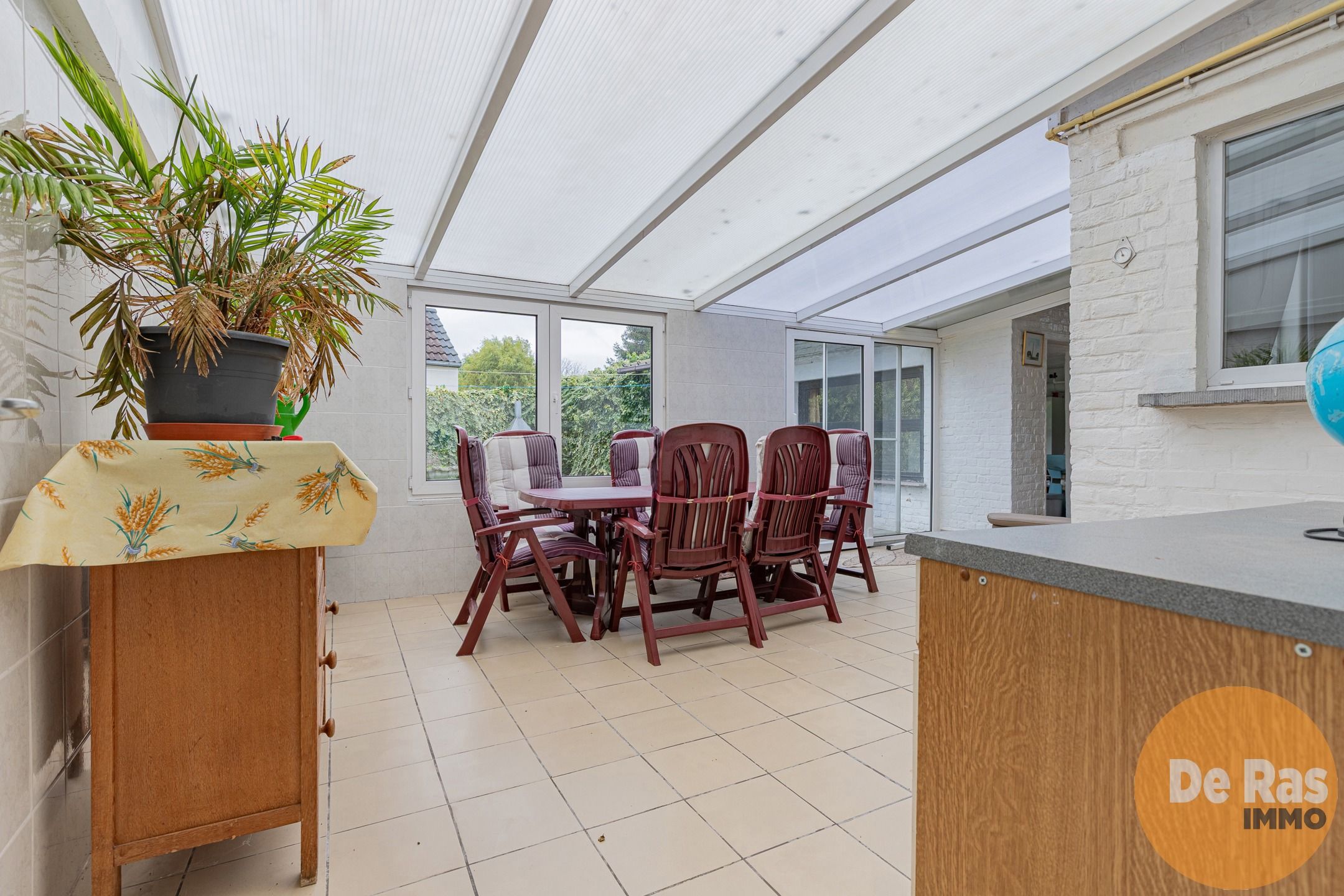 WELLE - Centraal gelegen, ruime woning met garage en tuin foto 12