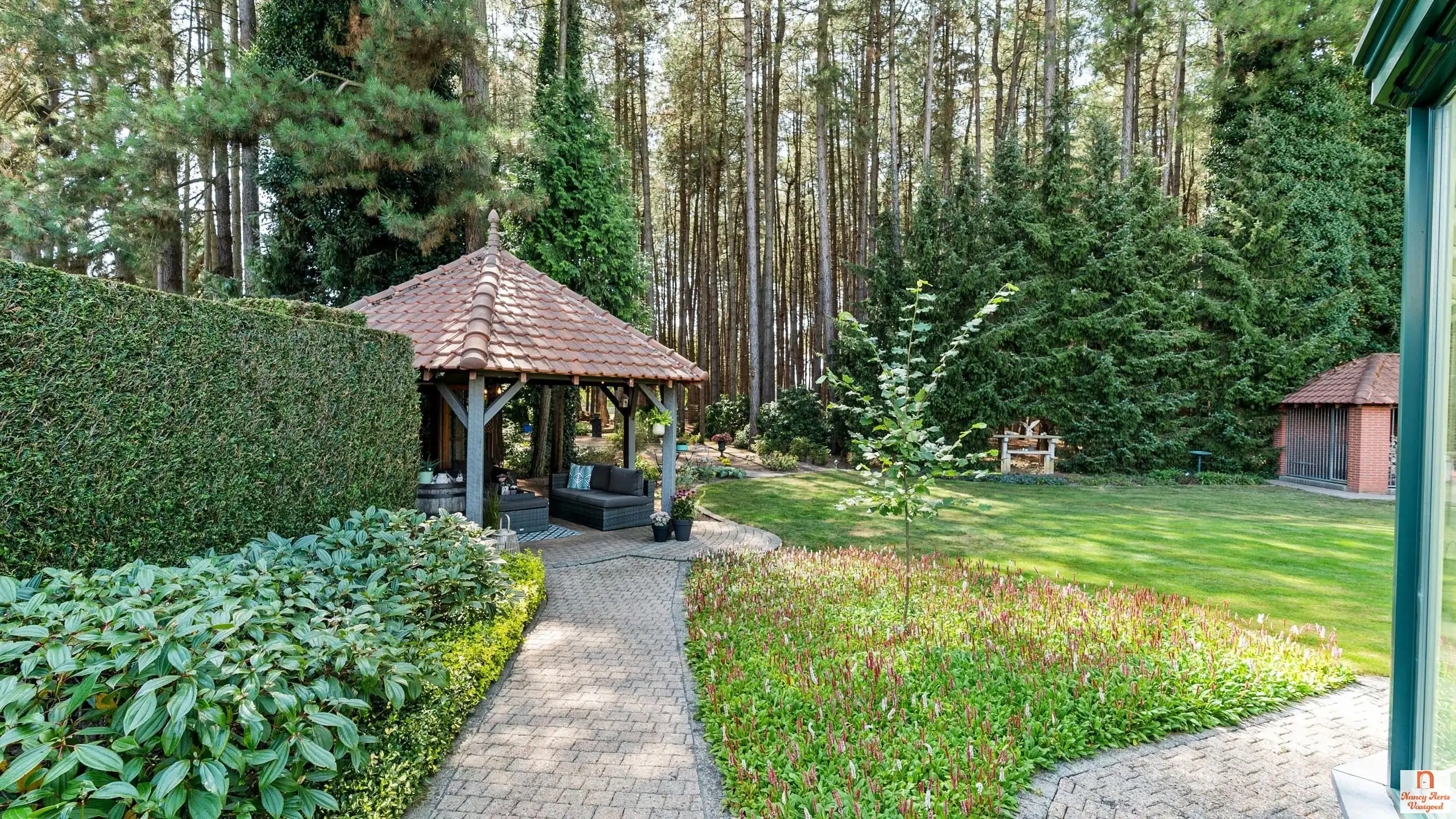 Ruime, luxueuze villa met overdekt zwembad en 1,8 ha natuur foto 60