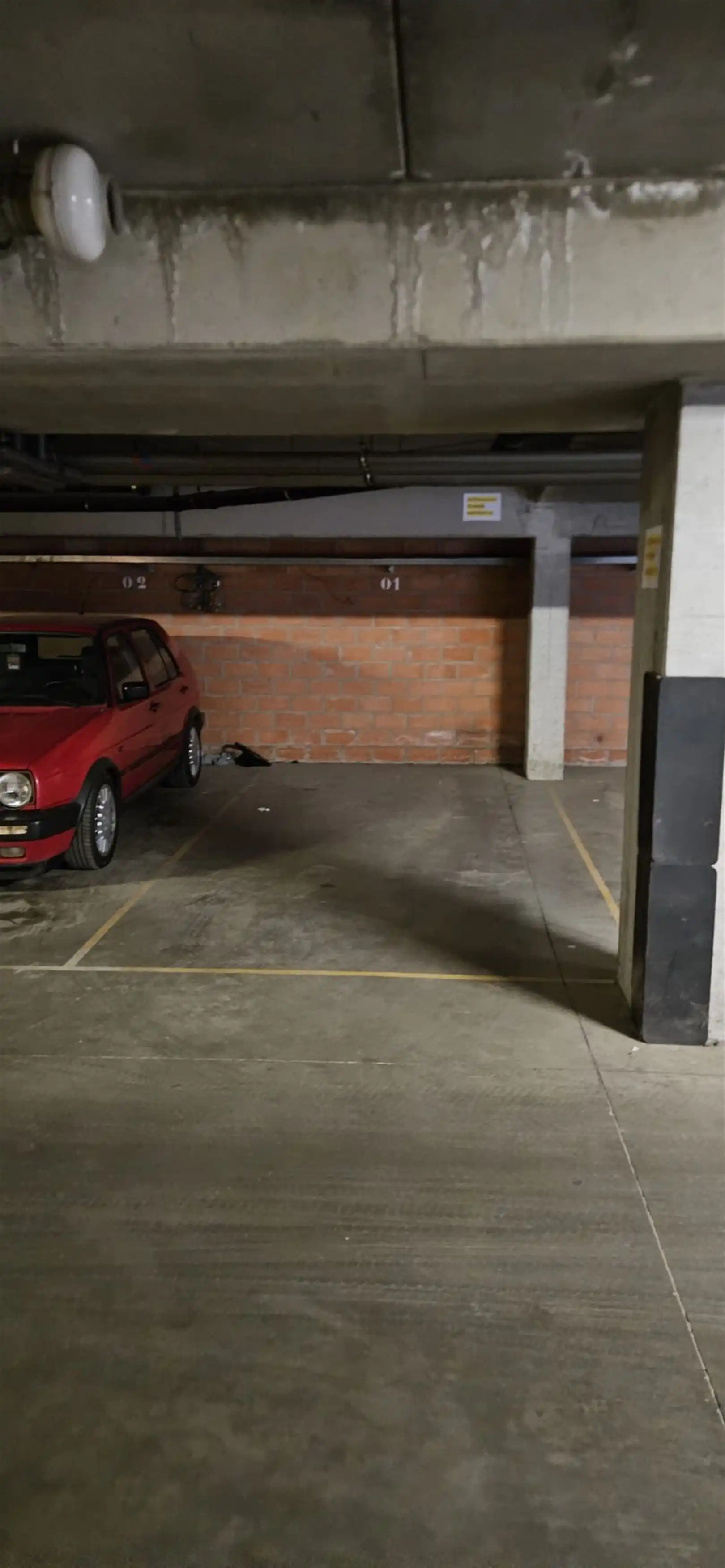 Parking/Garagebox foto 4