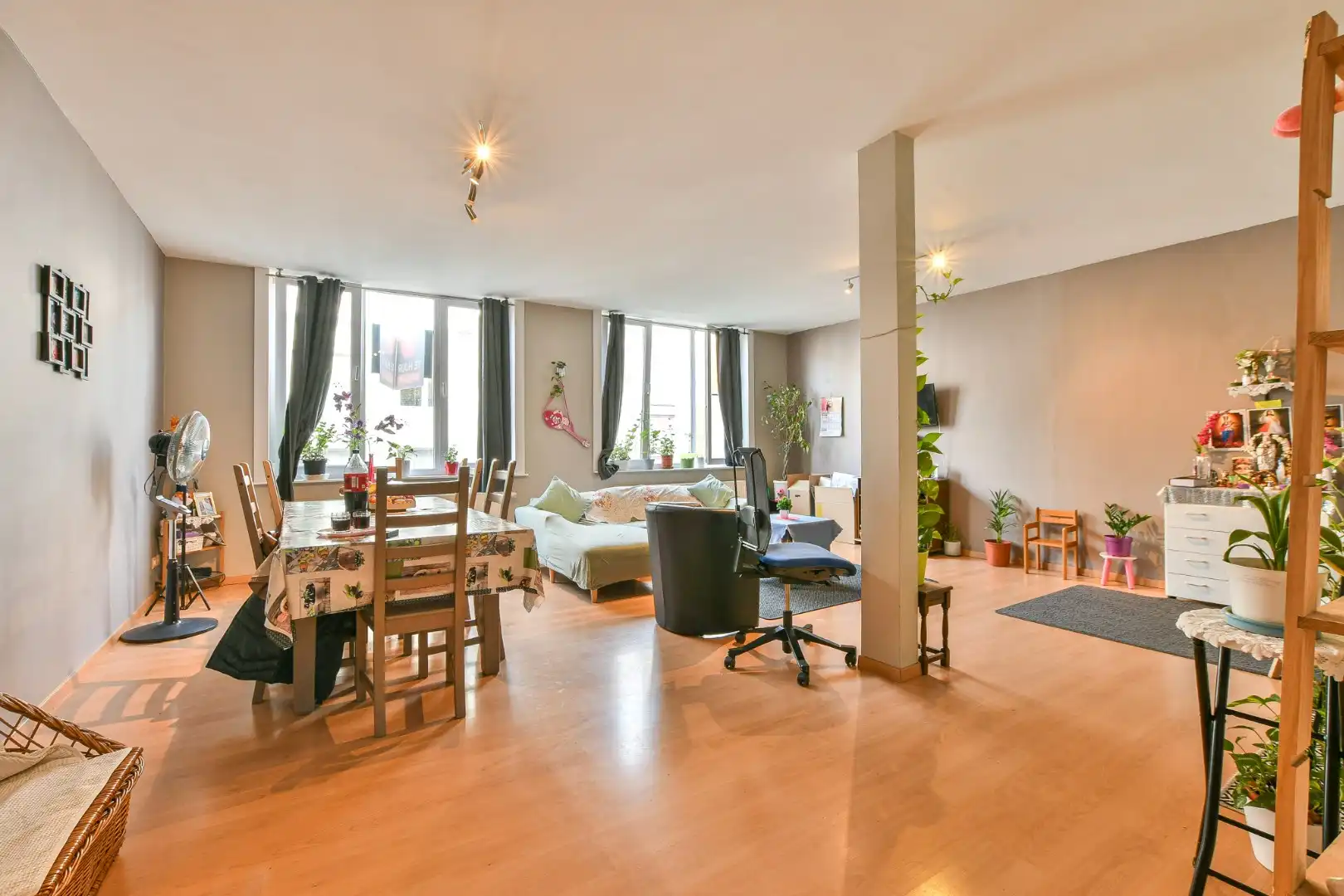Meersgezinswoning met handelspand & 3 appartementen te koop in hartje Blankenberge! foto 9
