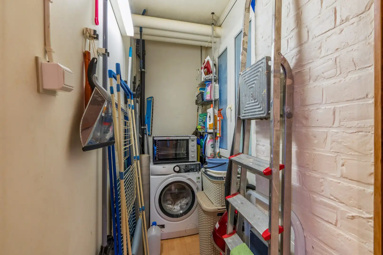 Ruim woonappartement in het stadscentrum met open zicht op het Mijnplein! foto 13