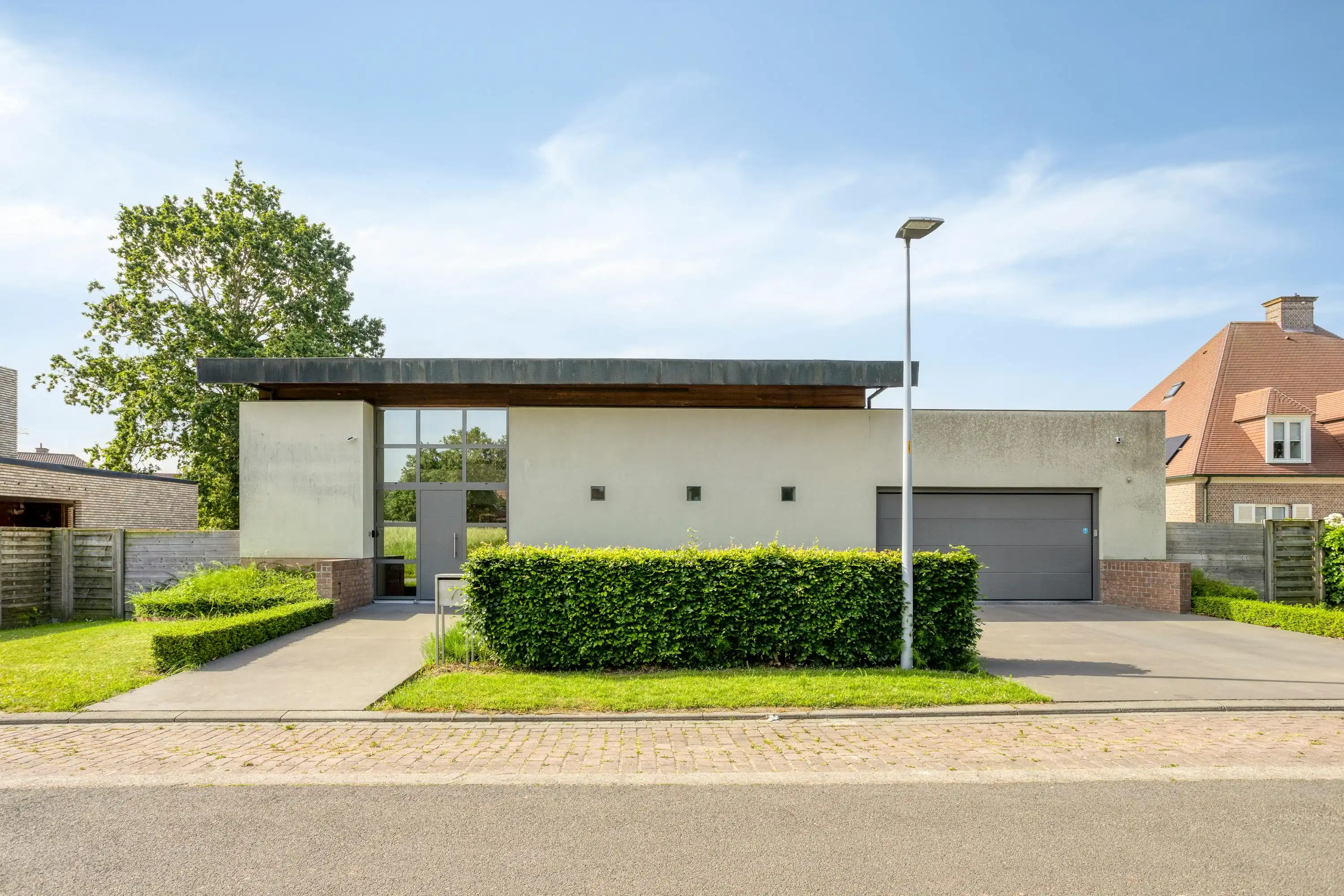Ruime villa met 4 slaapkamers op 988 m² foto 4