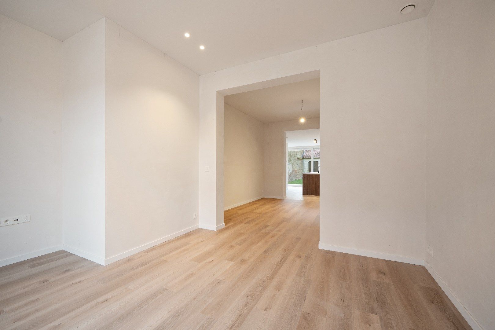 Karaktervol, gerenoveerde burgerwoning in Nieuwpoort (Vernieuwbouw - Epeil 7) – 4 slaapkamers & stadstuin foto 9