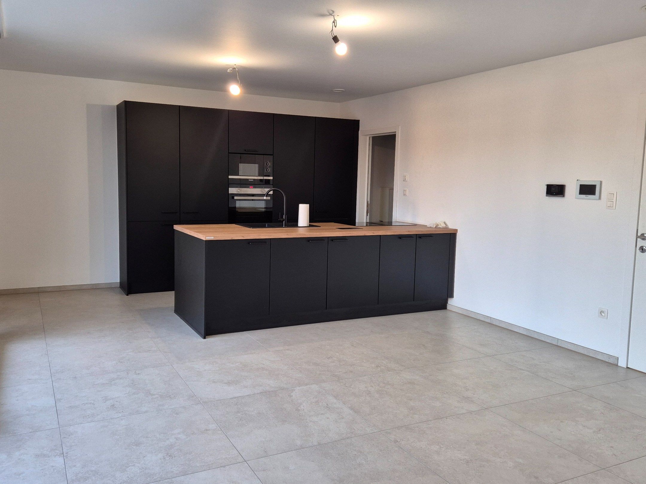 Nieuwbouw appartement met 3 slpkmrs, terras en parking foto 4