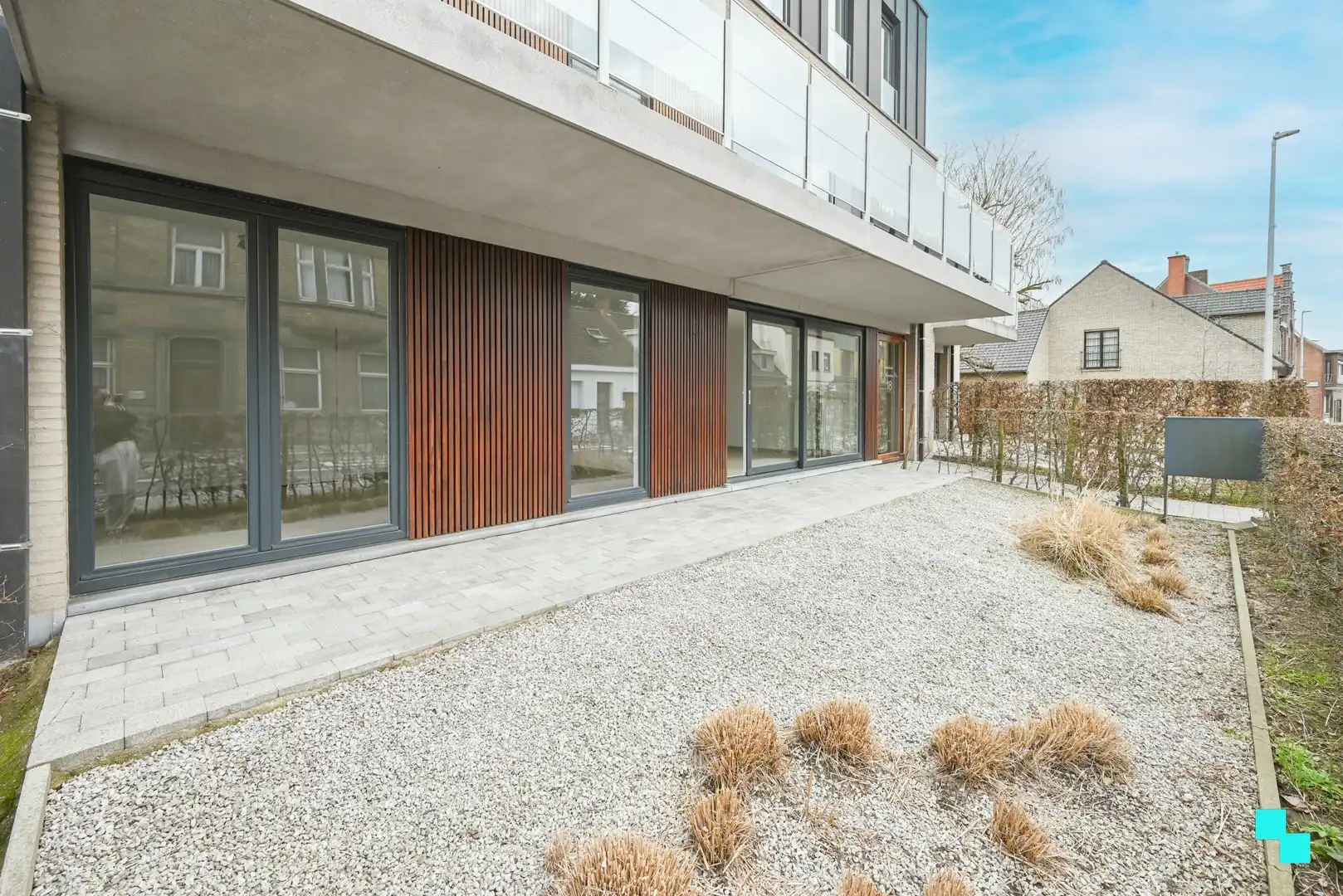 Energiezuinig tweeslaapkamer appartement met tuin te Izegem foto 3