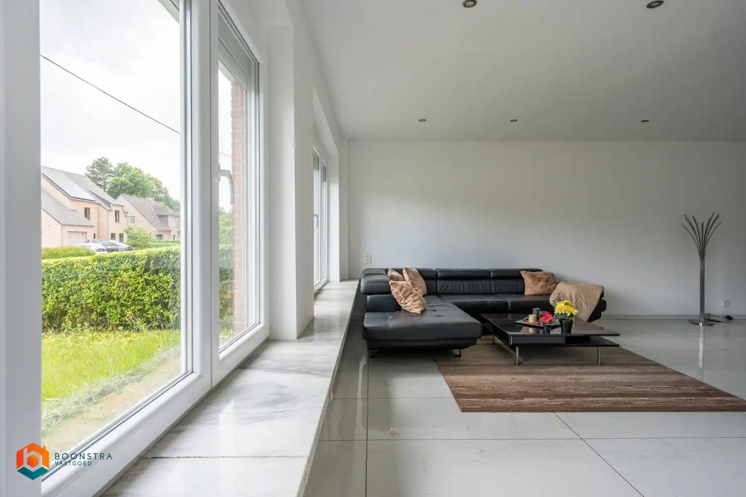 Gerenoveerde woning met 3 slpkrs te Putte foto 2