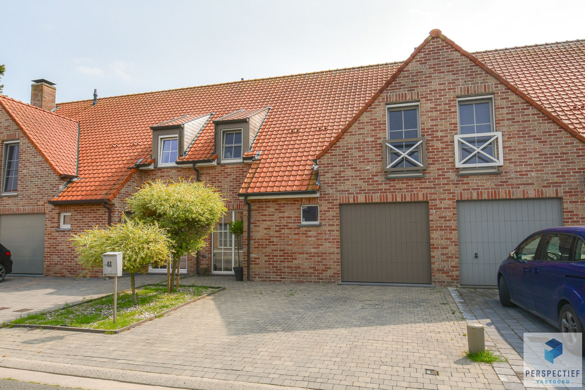 VERRASSEND RUIME en ENERGIEZUINIGE WONING met ZONGERICHTE TUIN foto 1