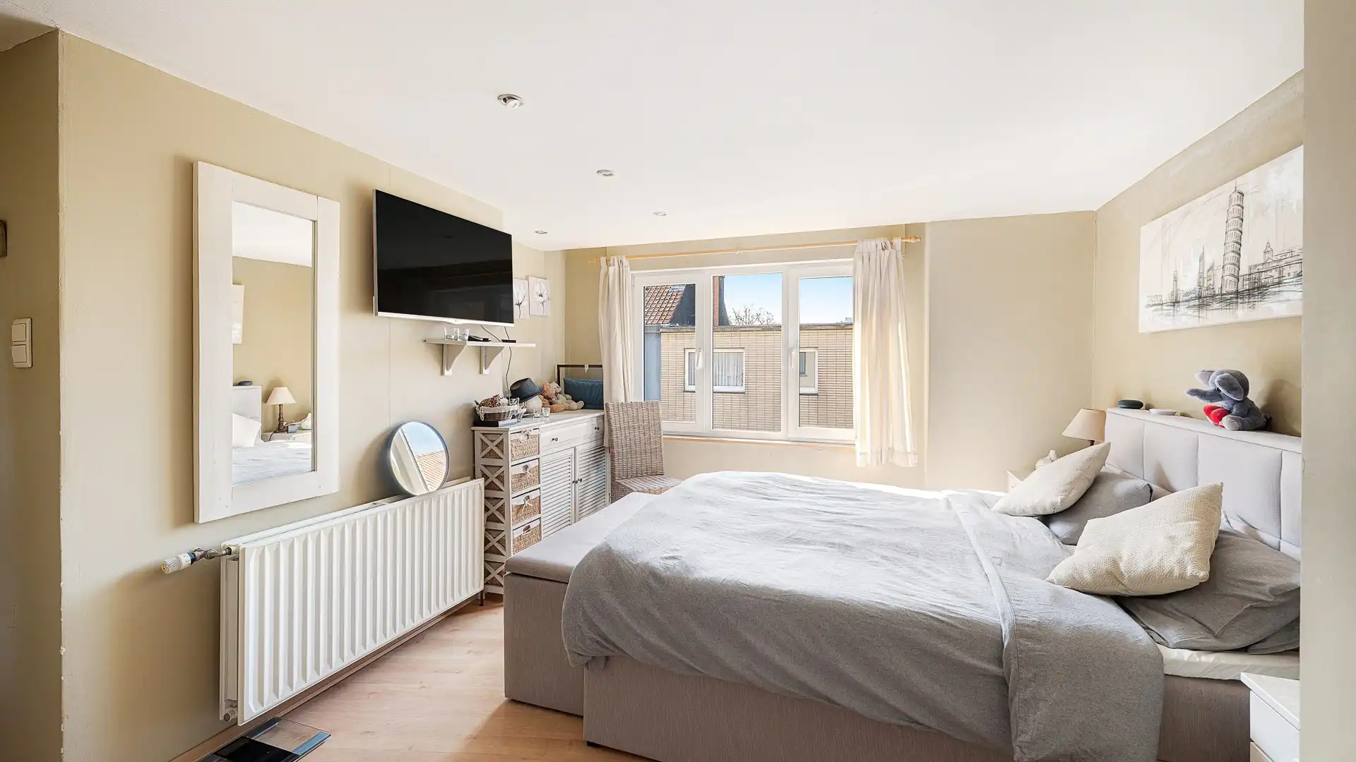 Ruim wonen met tuin en uitweg nabij het strand foto 18