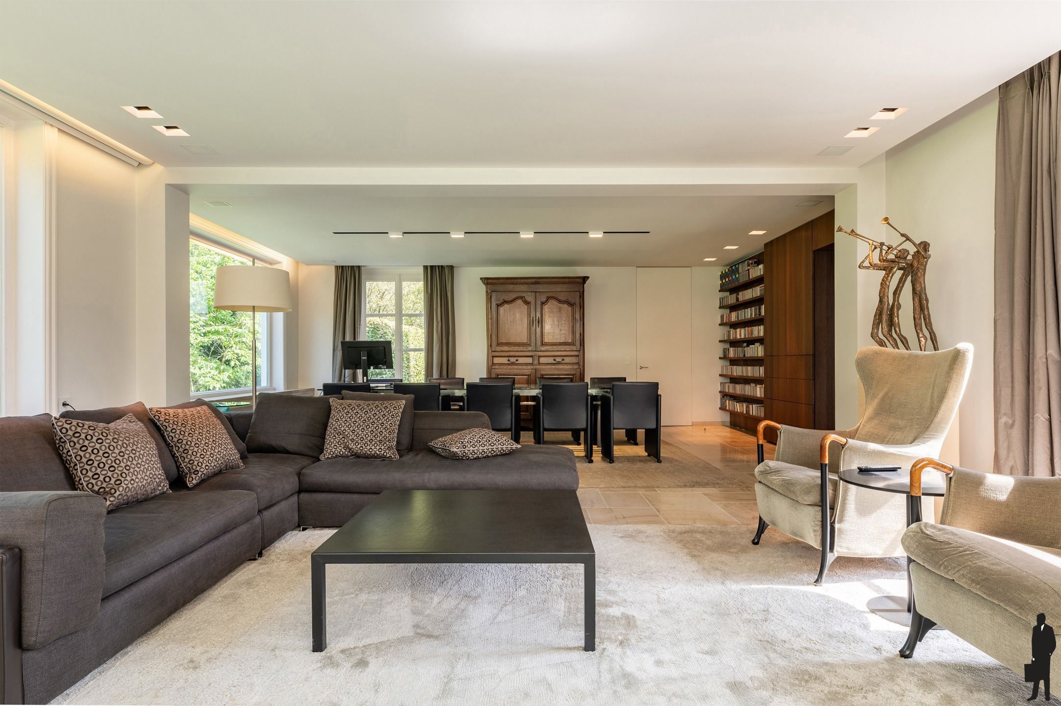 Een tijdloze statige villa, in perfecte staat van onderhoud op 5.040 m² grond! foto 17