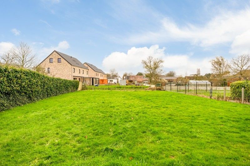 Gelijkvloers huis met 2 slaapkamers en grote zolder in charmante woonstraat foto 22