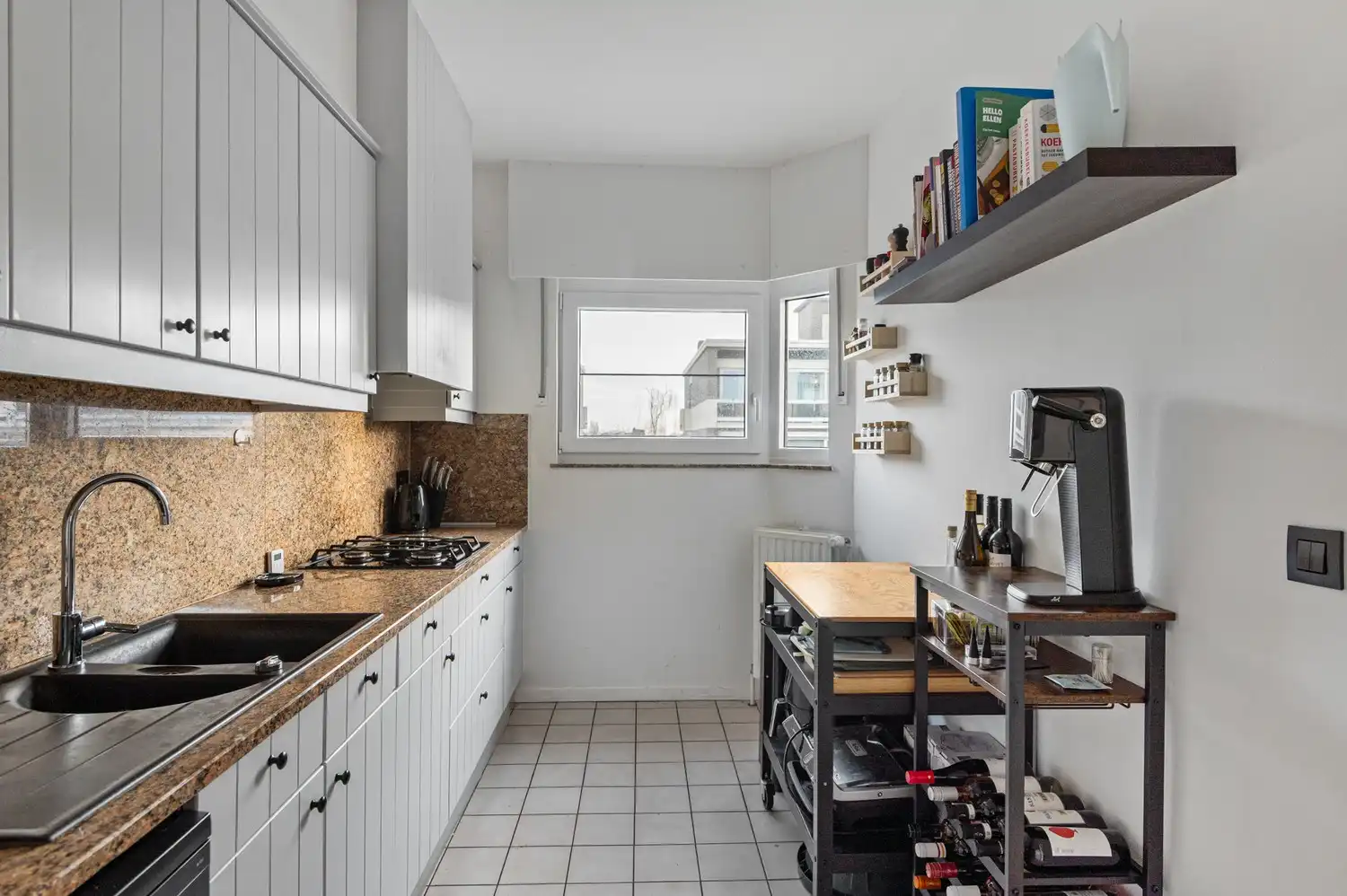 Halfopen appartement met 3 SLPKS, terras en garagebox in Schoten foto 7