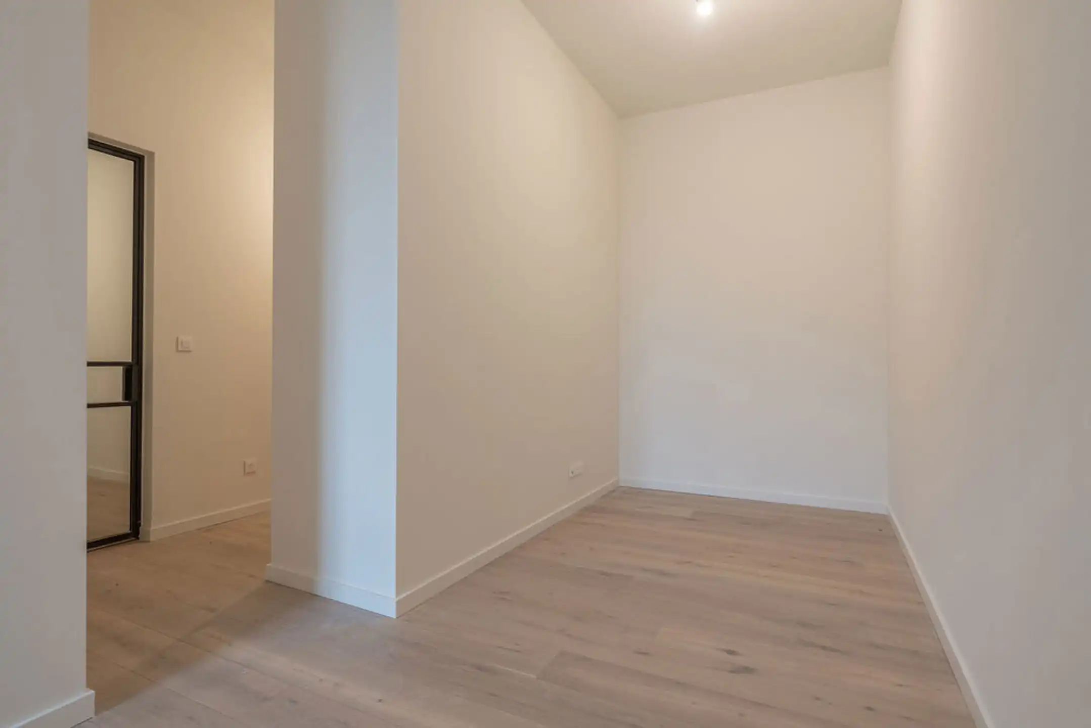 Uniek gelijkvloersappartement van 131 m² op rustige ligging foto 13