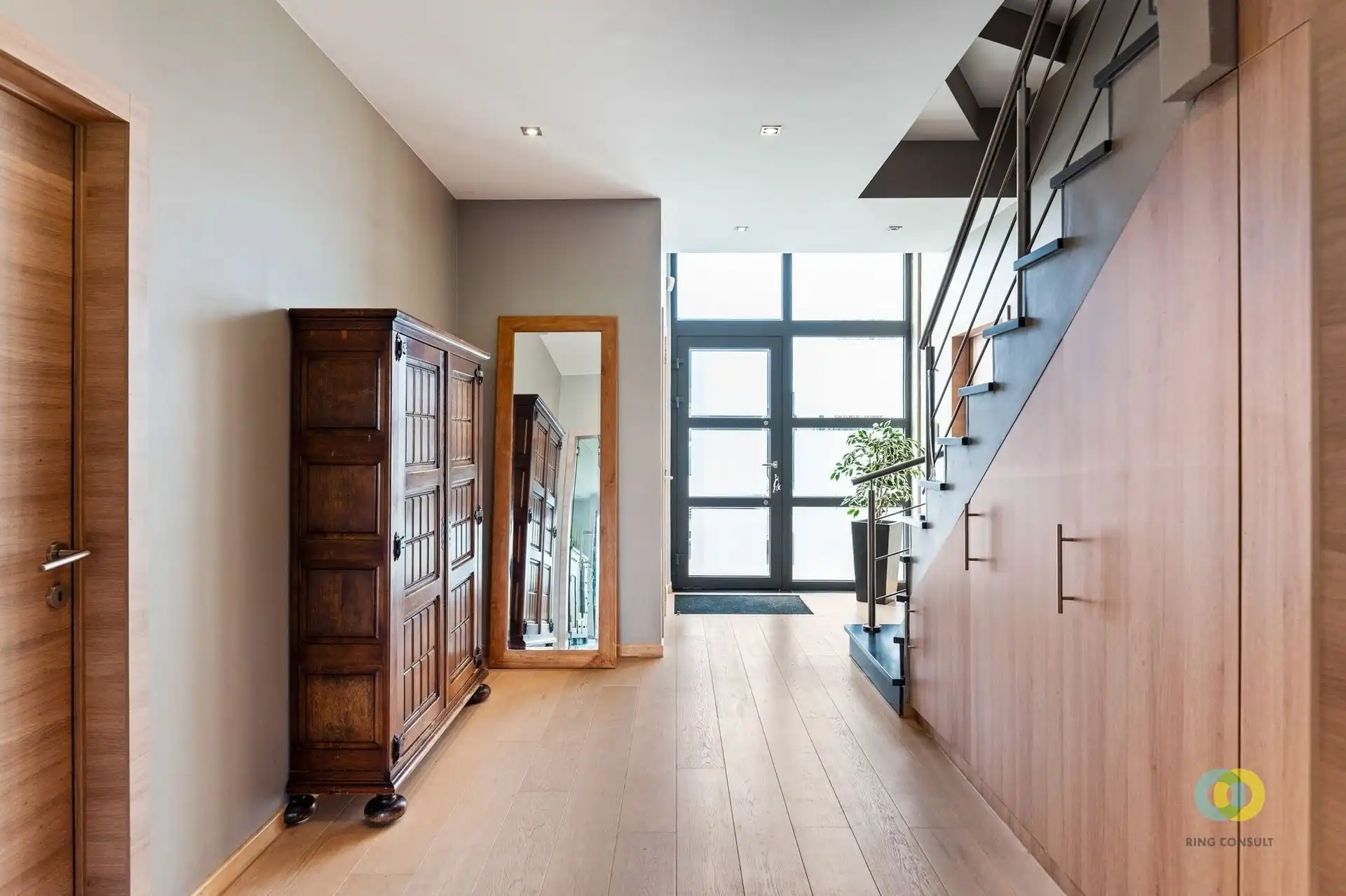 Uitzonderlijke villa met prachtige tuin foto 11