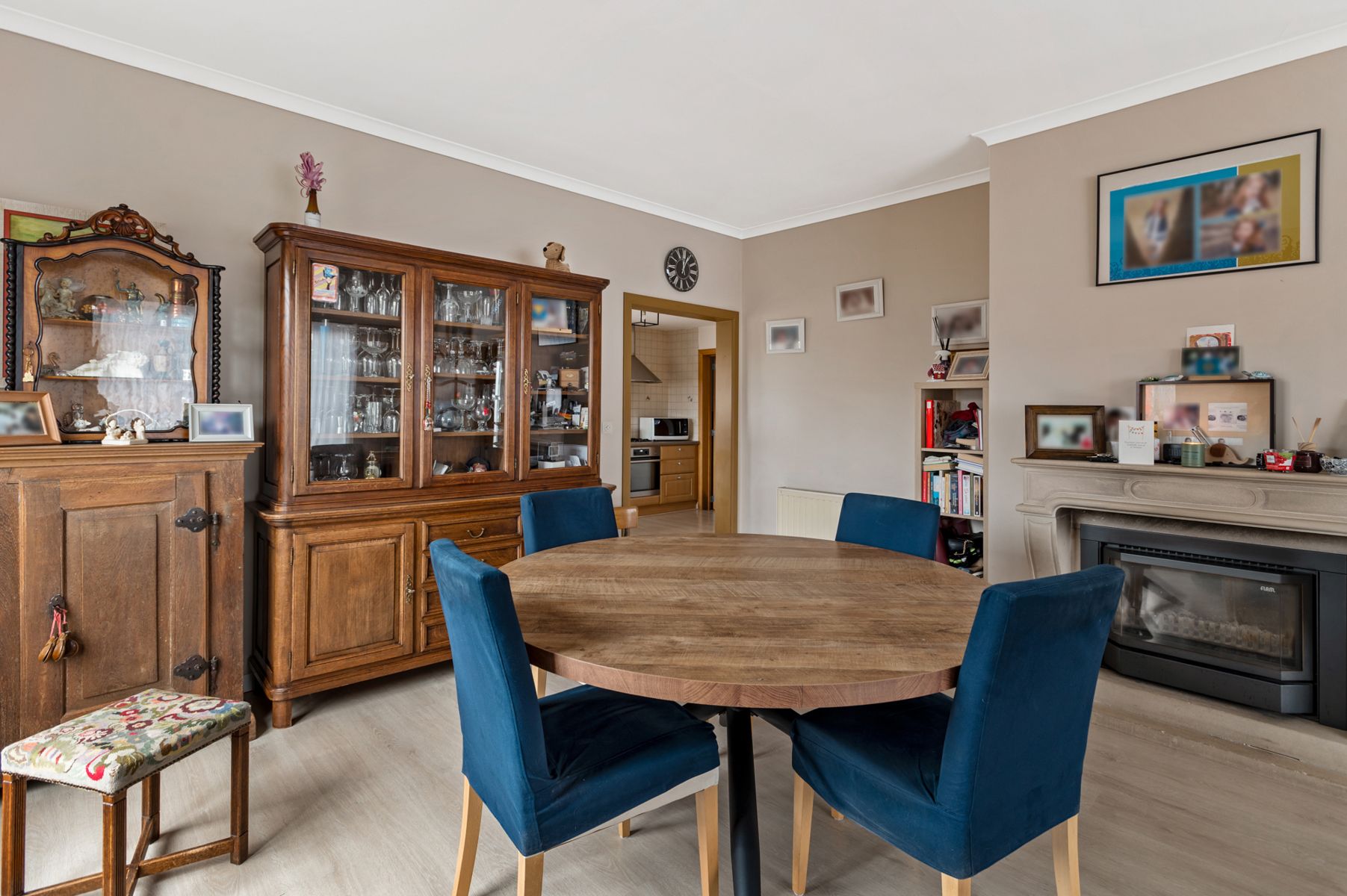 Vrijstaande woning met 4 slaapkamers foto 4