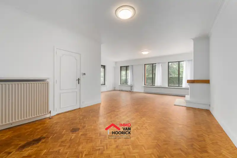 Karaktervolle woning HOB - 5 slpkmrs - centrum Sinaai foto 3