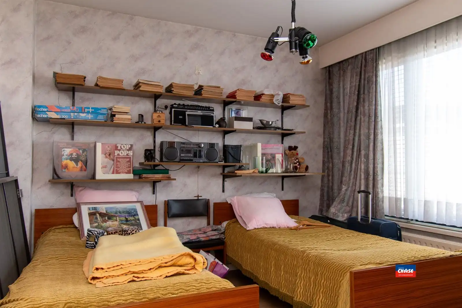 HOB Bel-étage met 3 slaapkamers, garage en tuin foto 18