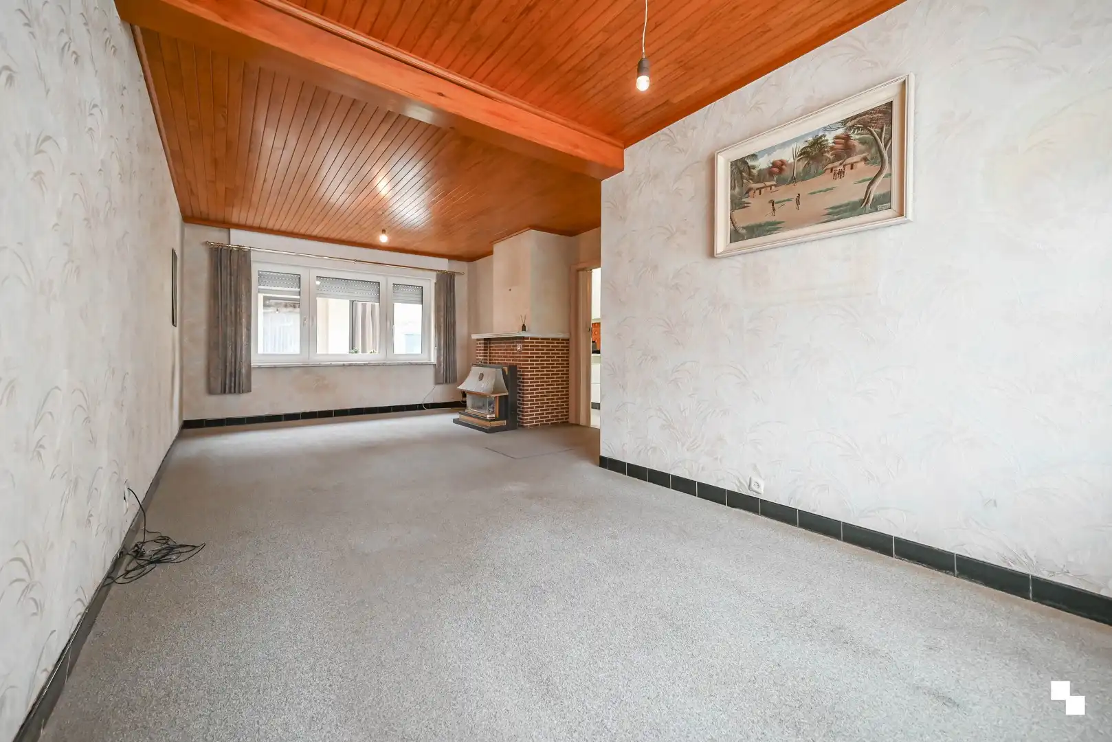 Gezellige, te moderniseren halfopen woning in rustige buurt te Izegem foto 5