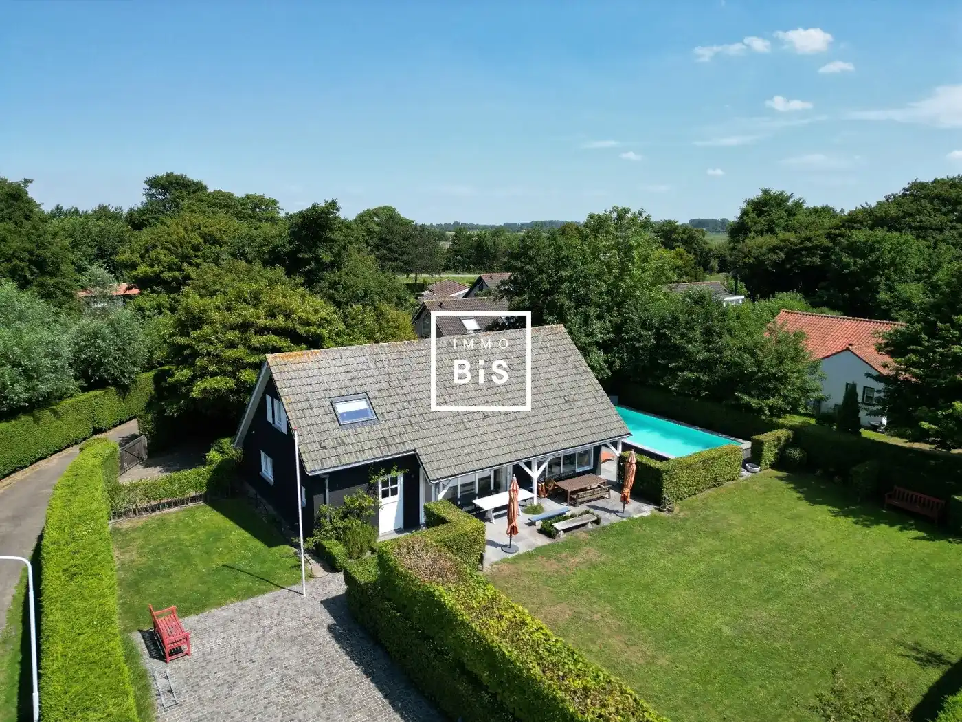 Unieke vrijstaande recreatiewoning op toplocatie in Cadzand-Bad foto 2
