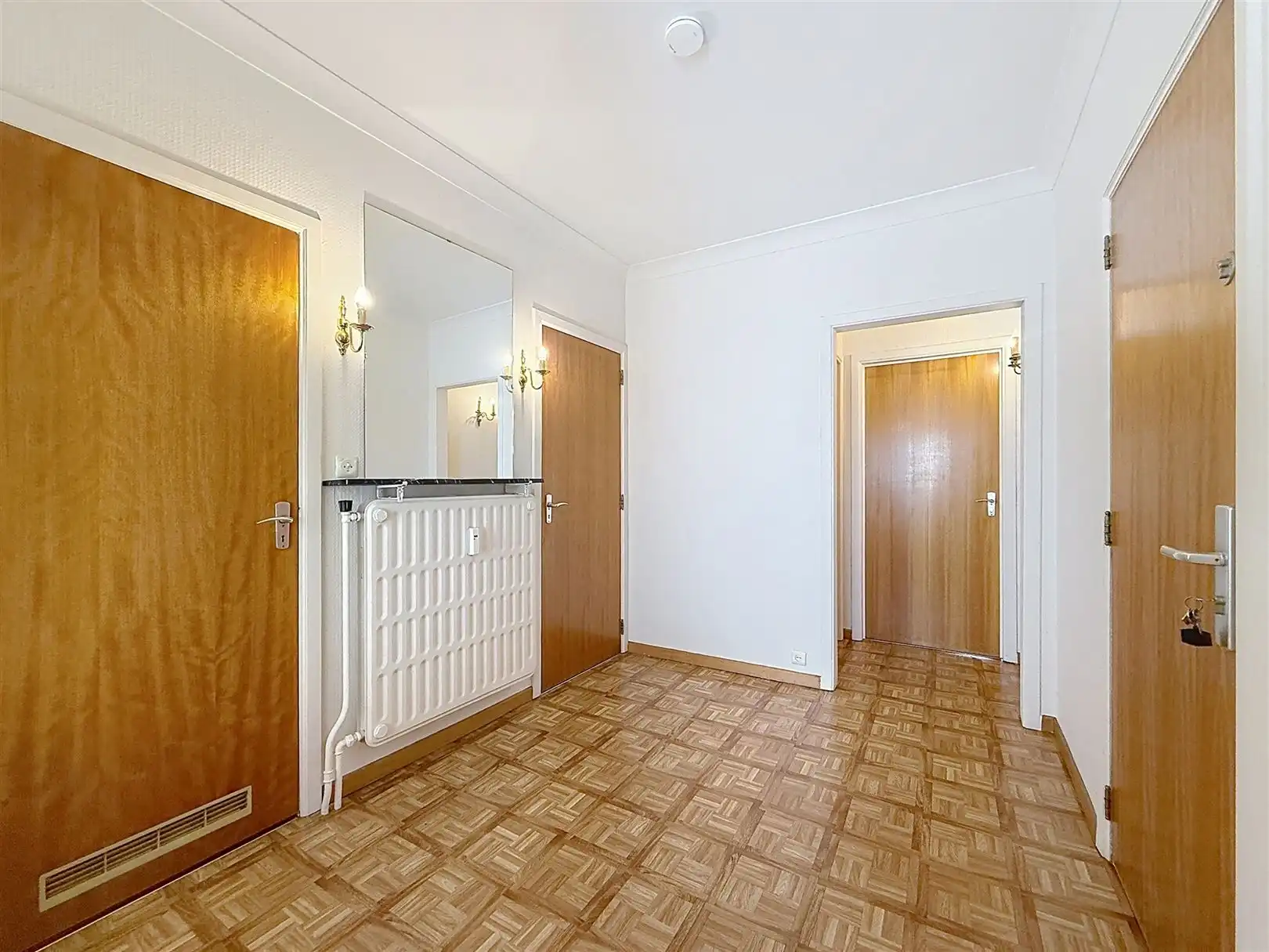 Opbrengsteigendom van 6 APP en handelspand foto 42