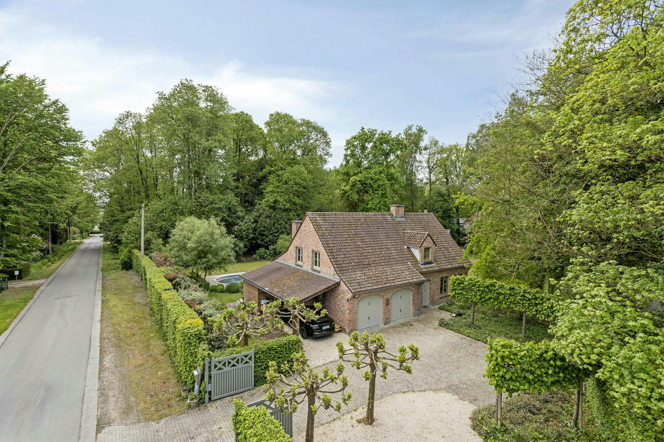 Prachtige villa op toplocatie in Bierghes. foto 22