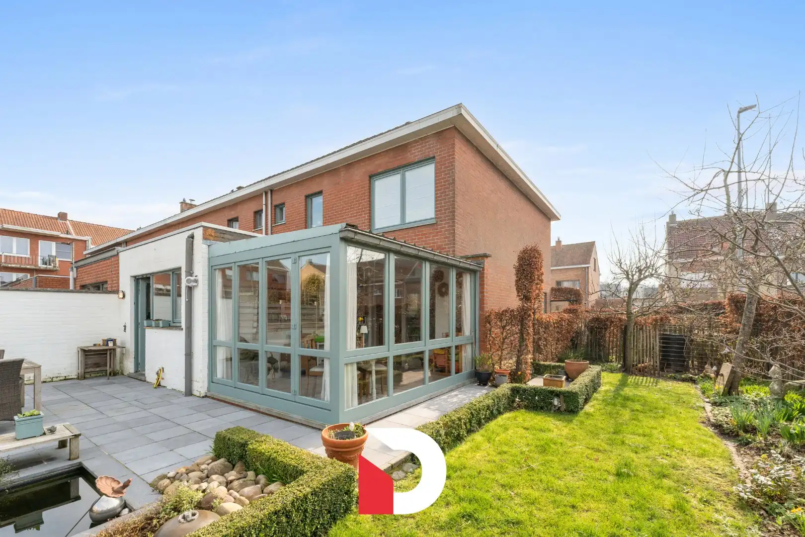 Ruime halfopen woning + apart perceel met garage op een rustige ligging te Sint-Kruis. foto 13