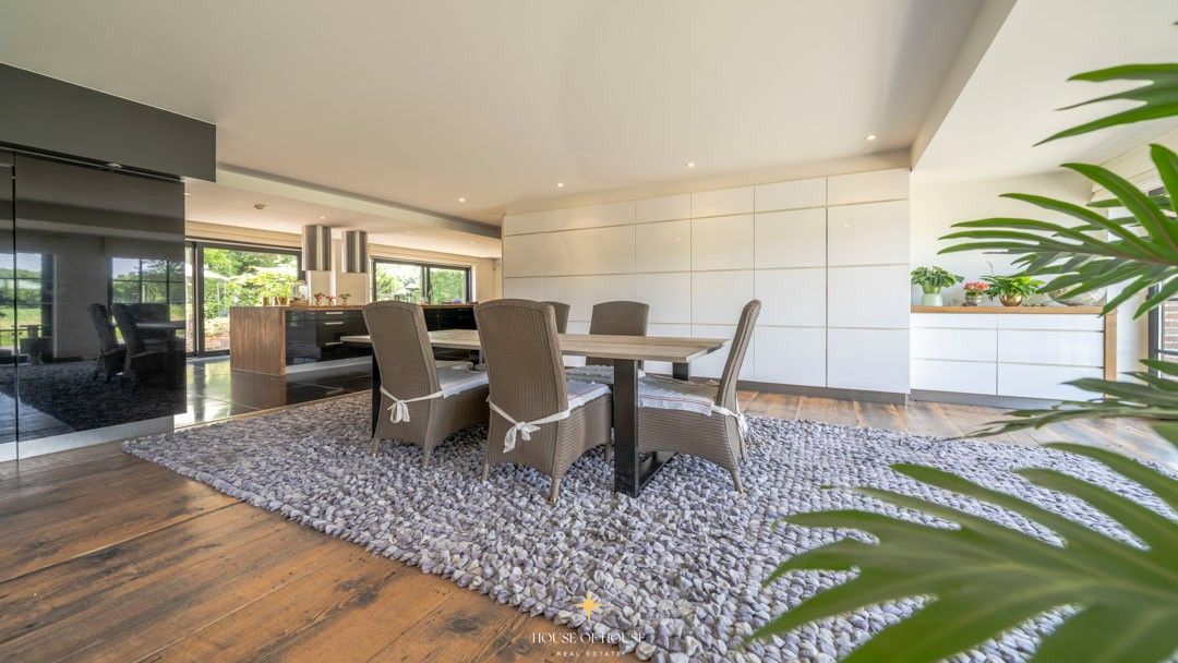 Sfeervolle landelijke villa met charmante tuin en prachtig verzicht foto 7