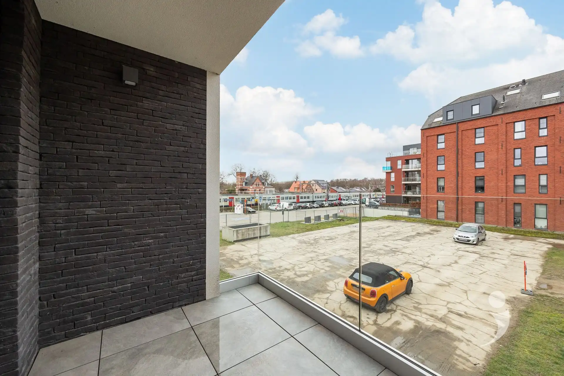 Appartement met 2 slaapkamers aan station foto 5