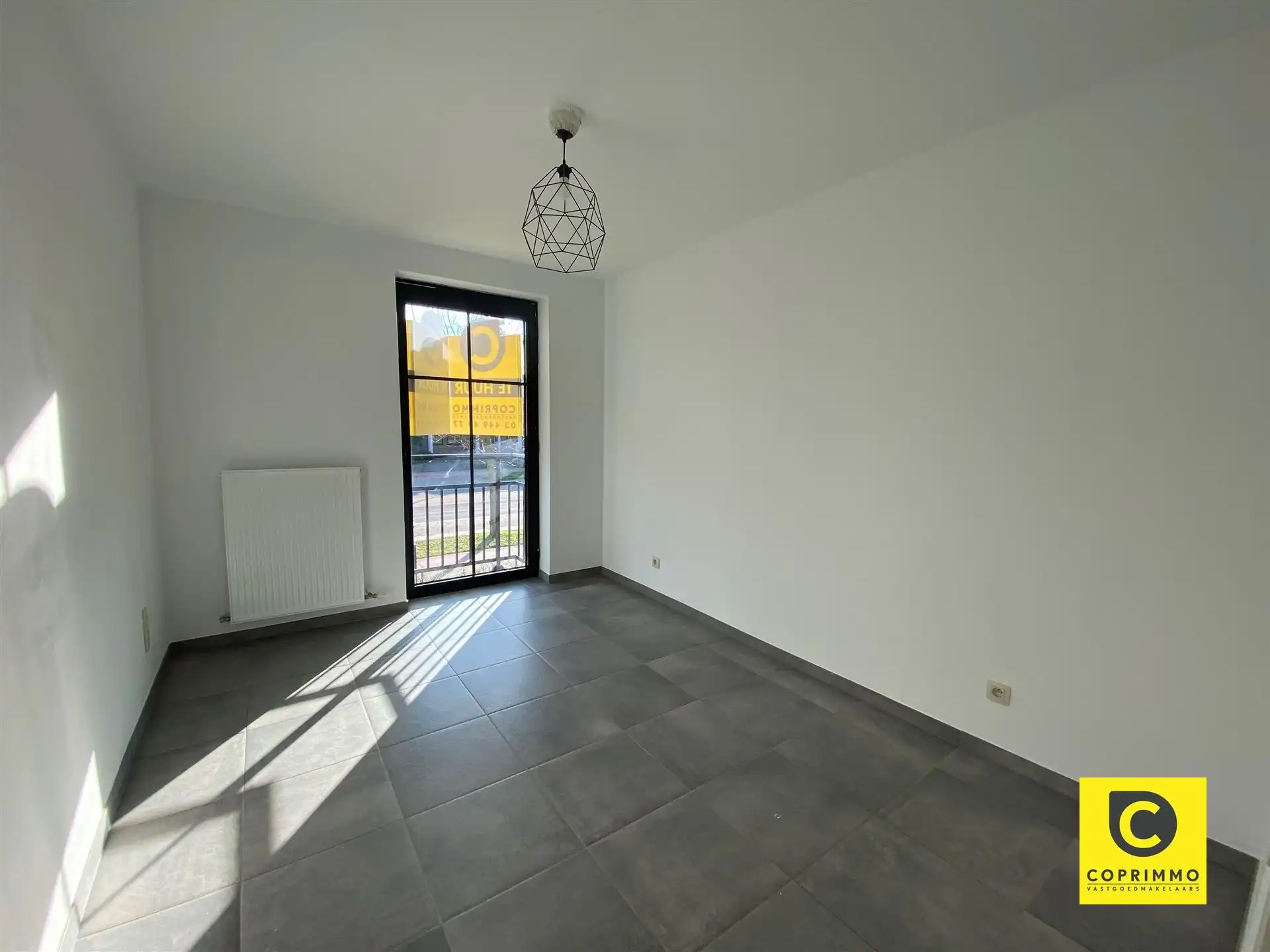 Modern appartement met 2 slaapkamers foto 8