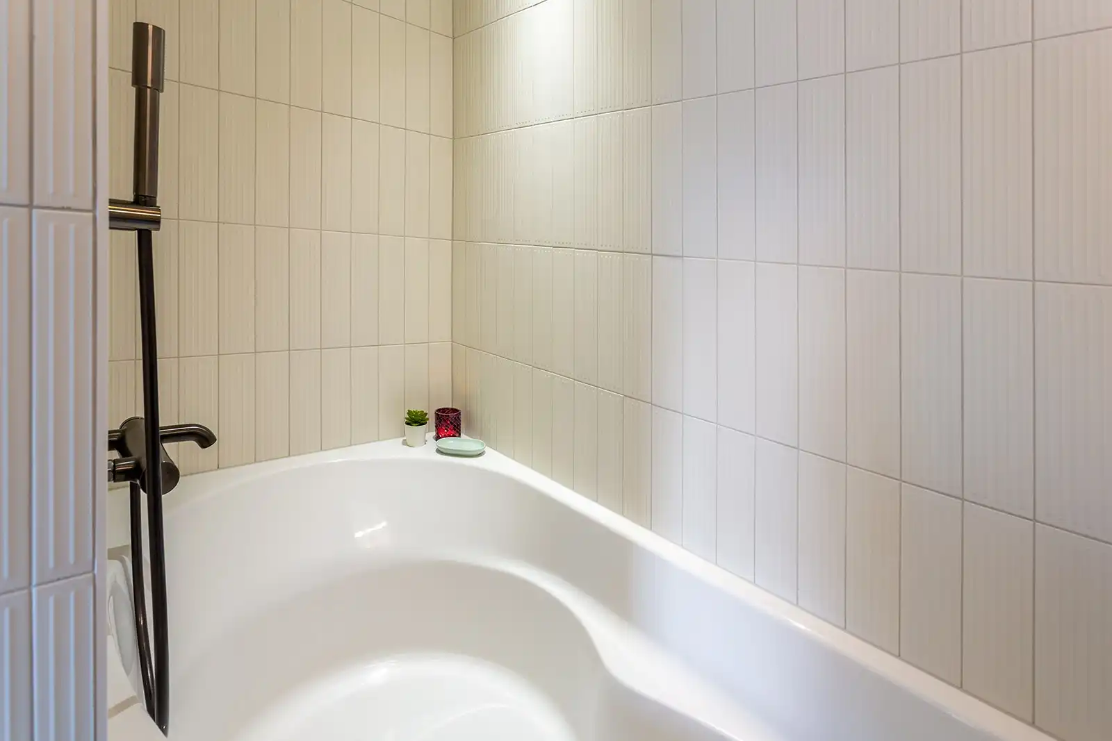 Centraal wonen in iconisch gebouw foto 19