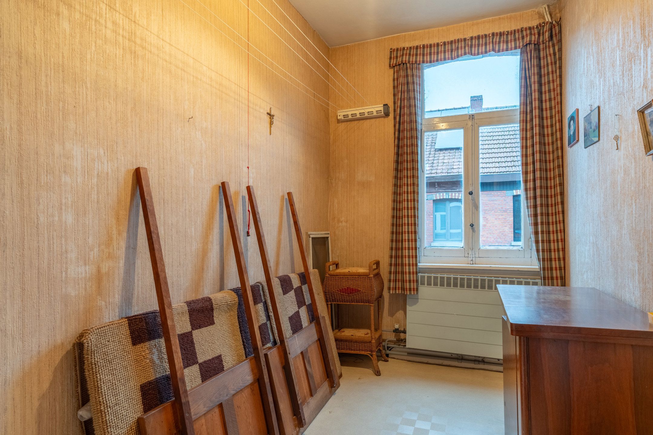 Te renoveren woning met 4-5 slpk's en tuin te Turnhout. foto 24