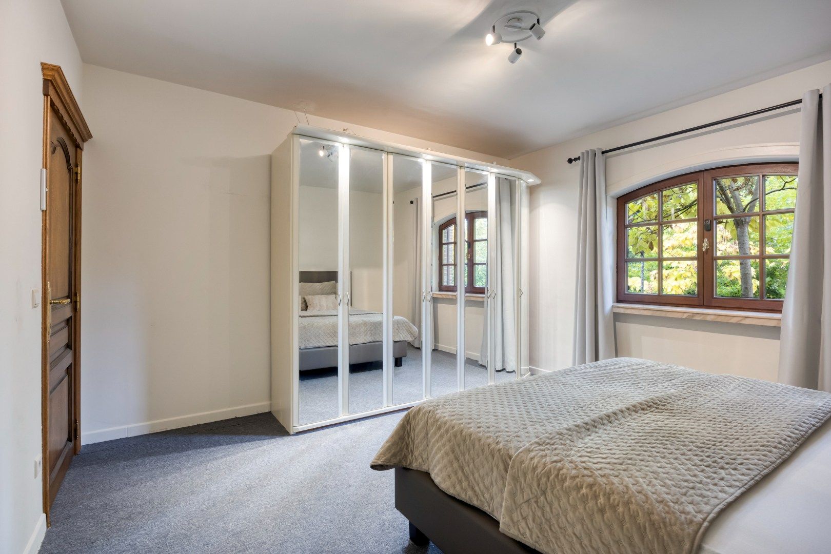 Prima onderhouden en ruime villa in Mol op een perceel van ca 30a ! foto 13