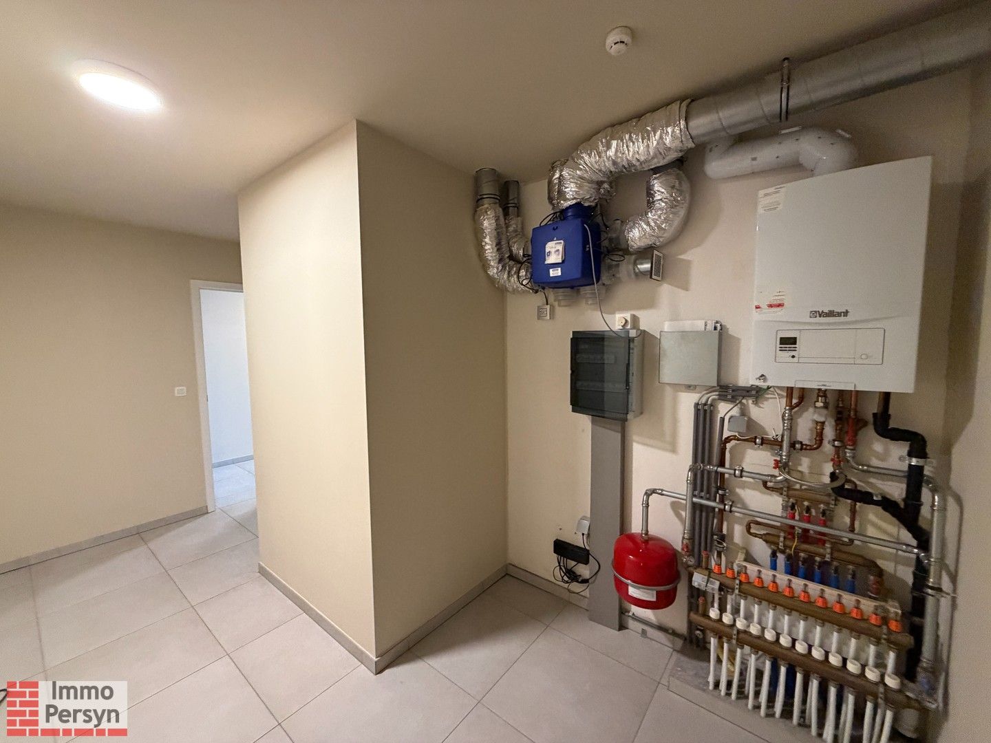 Exclusieve penthouse met panoramisch zicht en directe lifttoegang – Paal, Paalsesteenweg 327 foto 14