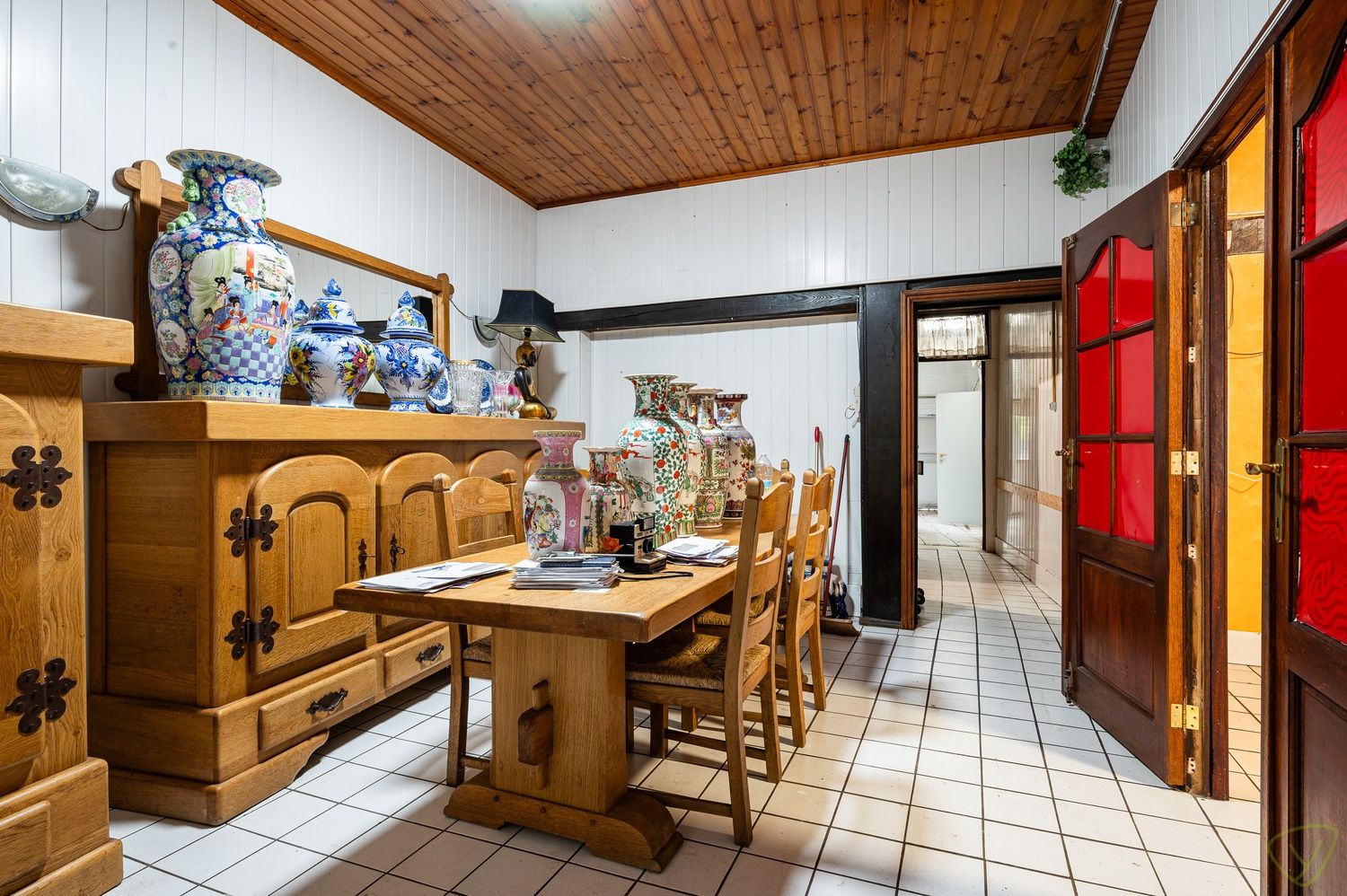 Ruime te renoveren stadswoning in het hartje van Eeklo foto 2