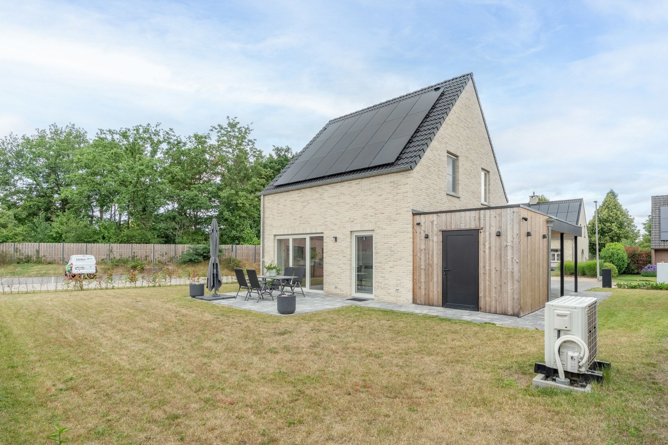Energiezuinige nieuwbouwwoning met 3 slpk's te Vosselaar. foto 18
