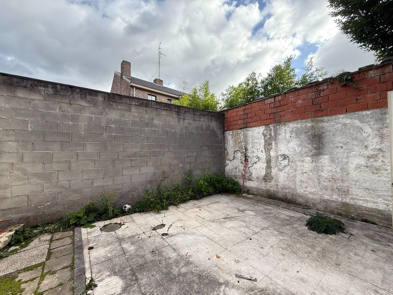 Handelspand met woongelegenheid op uitstekende locatie foto 4