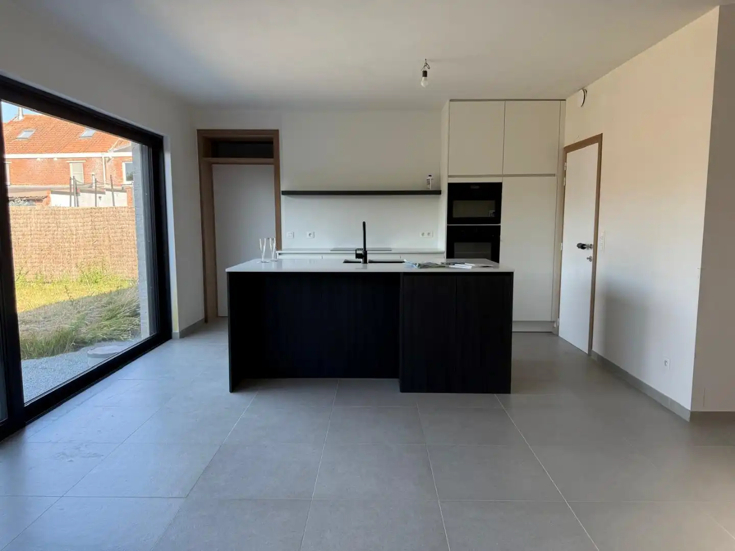 Instapklare nieuwe woning in een rustige woonwijk  foto 5