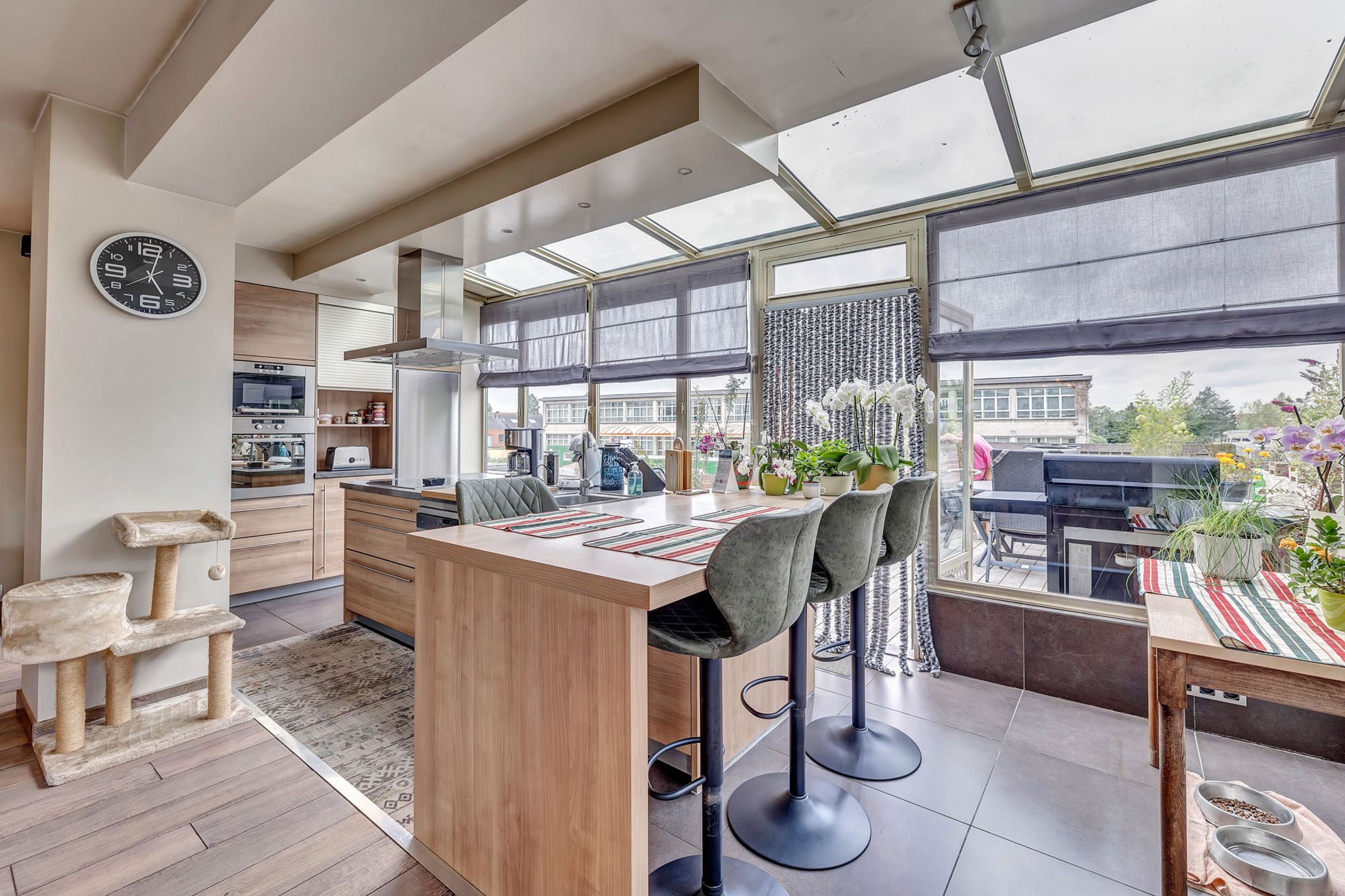 Bel-etage te koop met 3 slaapkamers en 2 badkamers in Aalst foto 5
